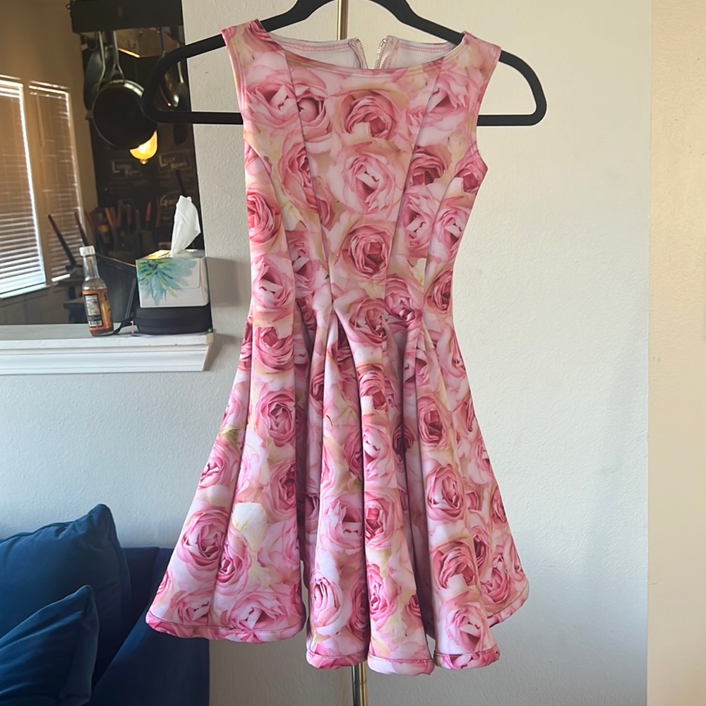 A line dress floral pink size 7